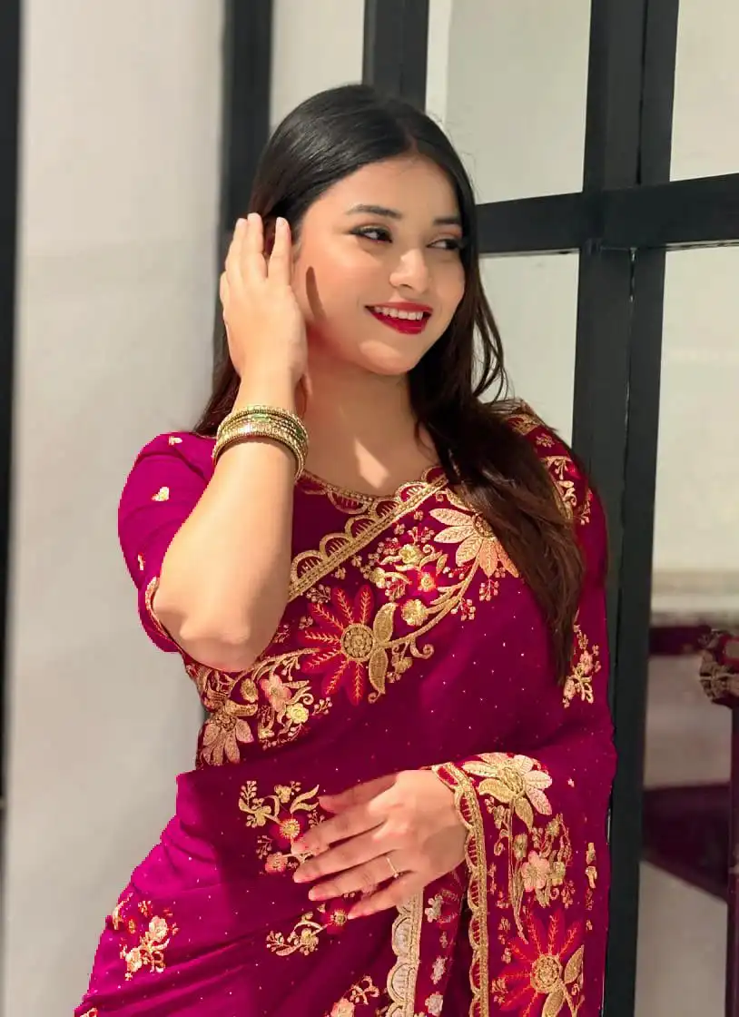 ✨ এক্সক্লুসিভ পার্টি শাড়ি