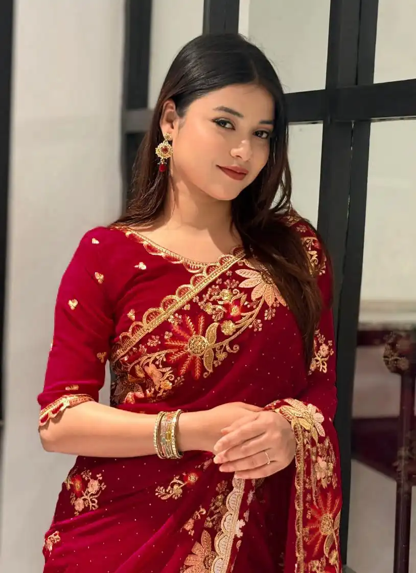 ✨ এক্সক্লুসিভ পার্টি শাড়ি