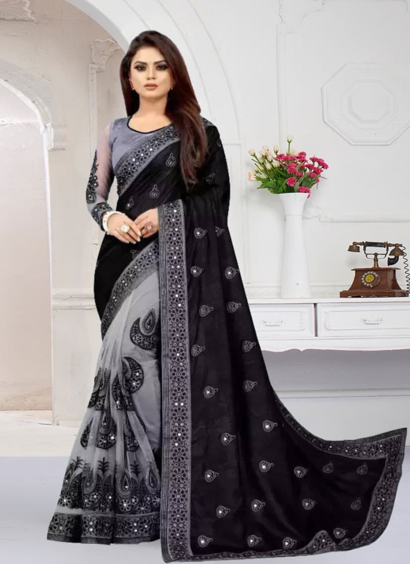 ইন্ডিয়ান সফট জর্জেট এমব্রয়ডারি করা শাড়ি